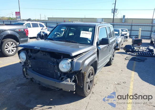 1C4NJPFB1FD191059: 43598154