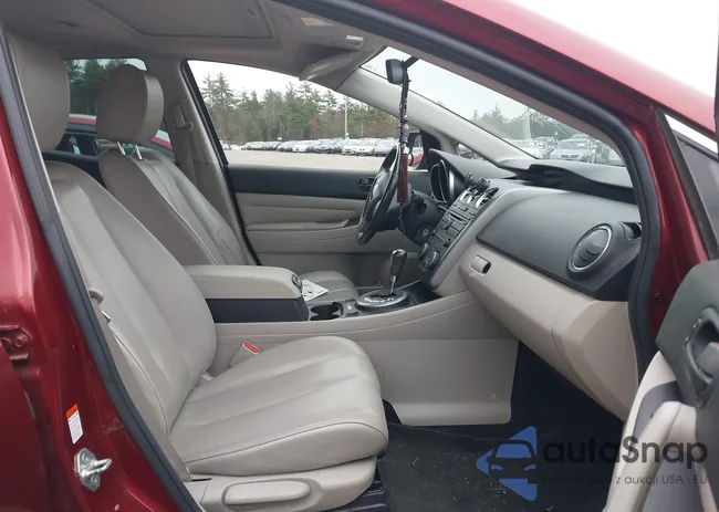 JM3ER4WL2A0328033: 43598274