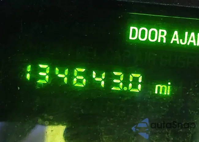 1LNHM81W34Y679984: 43599304