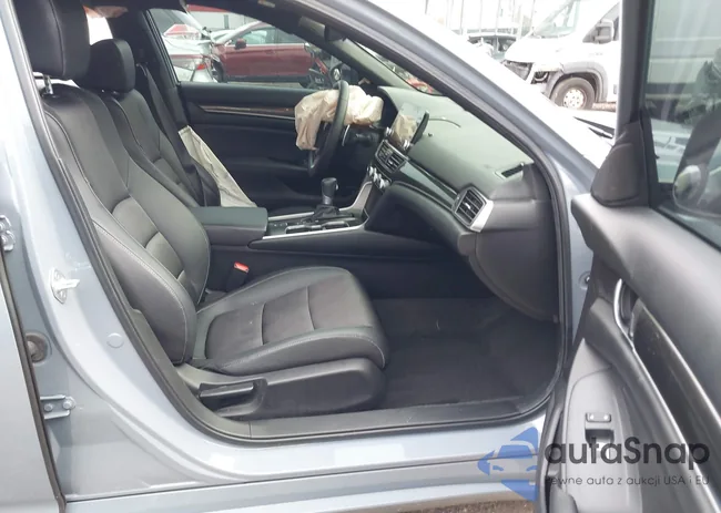 1HGCV1F30NA116887: 43599348