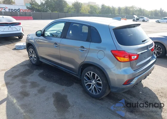 JA4AP3AW0JU002887: 43599371