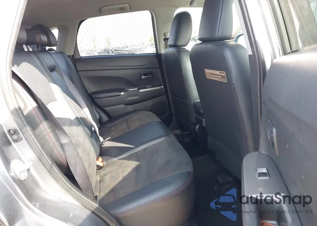 JA4AP3AW0JU002887: 43599371