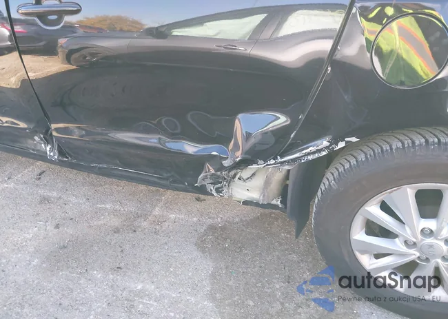 KNDMA5C18G6151191: 43599593