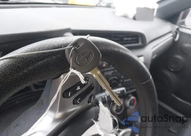 JTKJF5C70C3042687: 43599598