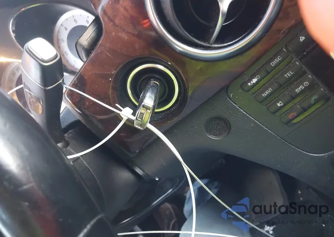 WDCGG8JBXDG096767: 43599734