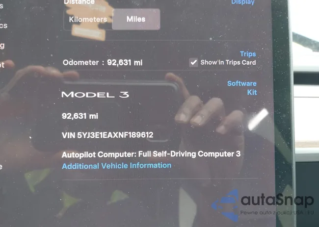 5YJ3E1EAXNF189612: 43599827