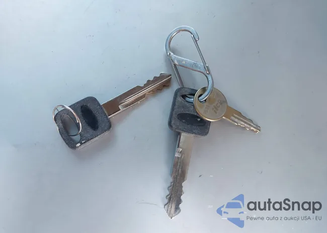 1FTPF27M8XKA76839: 43599215