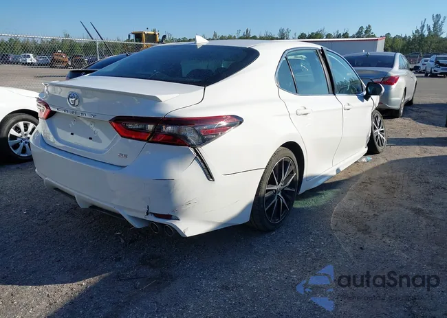 4T1T11AK7NU061695: 43600611