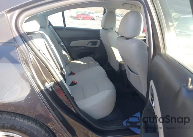 1G1PC5SB4F7105845: 43600745