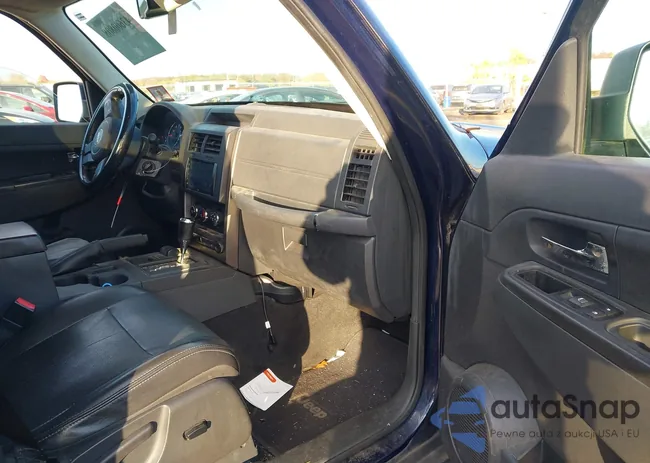 1C4PJMAK3CW181793: 43600808