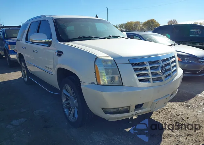 1GYFK638X7R189054: 43600826