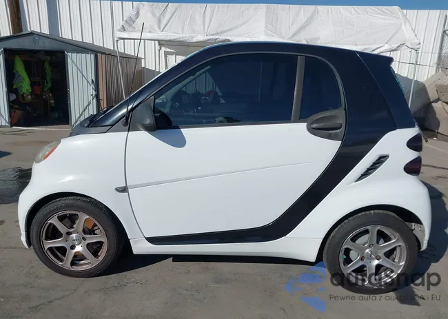 WMEEJ31X38K122370: 43600038