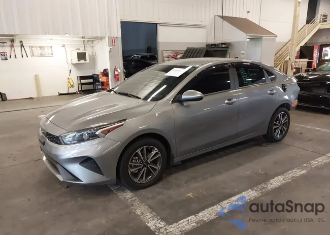 3KPF24AD9RE785765: 43600226