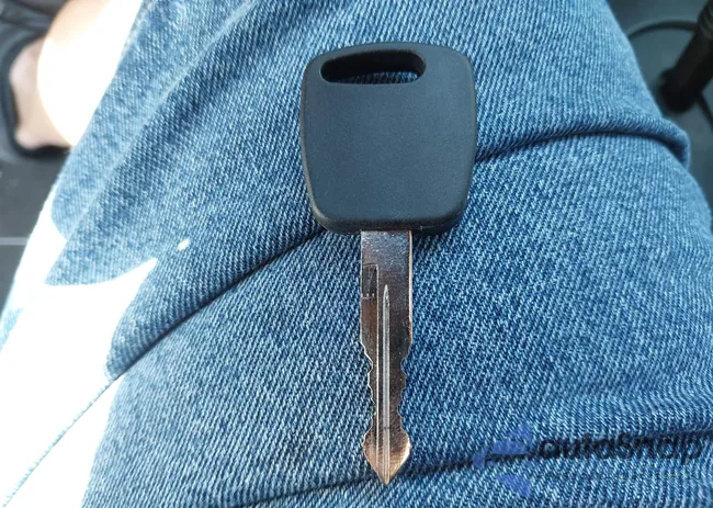 1FAFP3436YW425152: 43600286