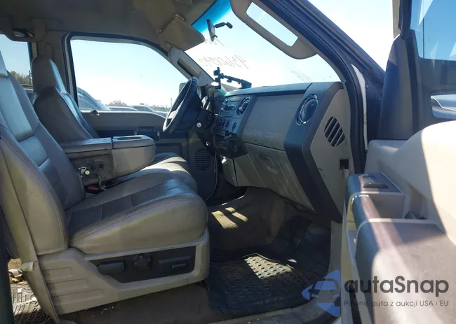 1FTSW2BR3AEA32637: 43601592