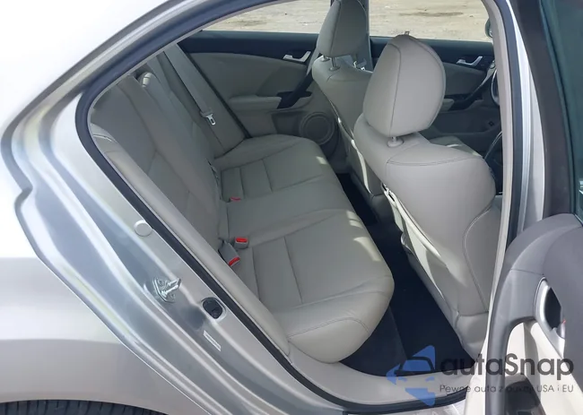 JH4CU2F43CC002947: 43601595