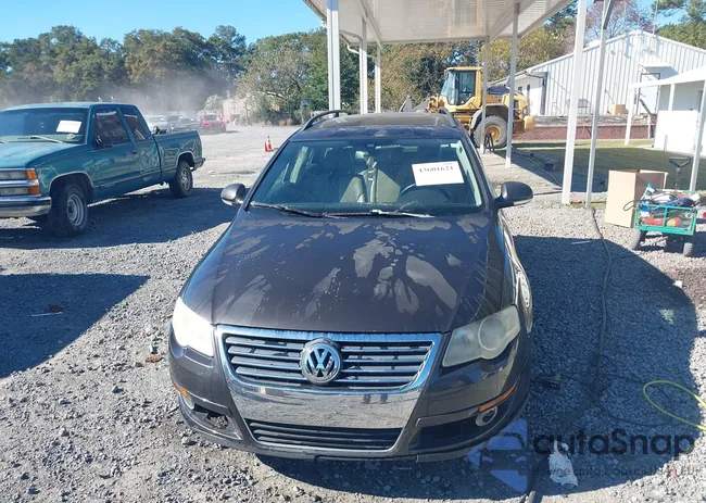 WVWTK93C48E106743: 43601621