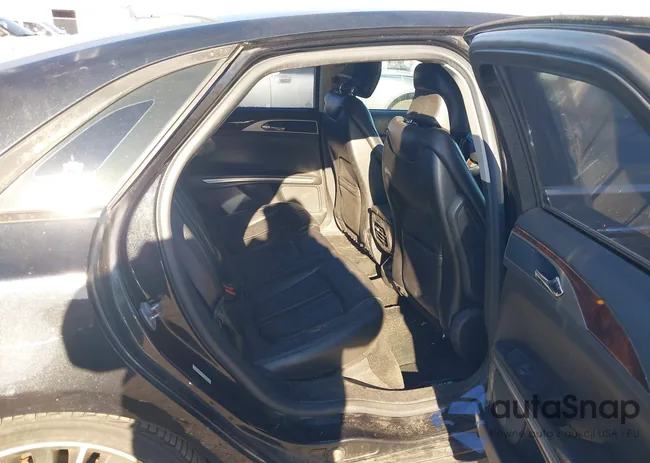 3LN6L2LU9ER802237: 43601632