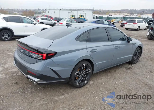 KMHL54JC2TA528017: 43601653