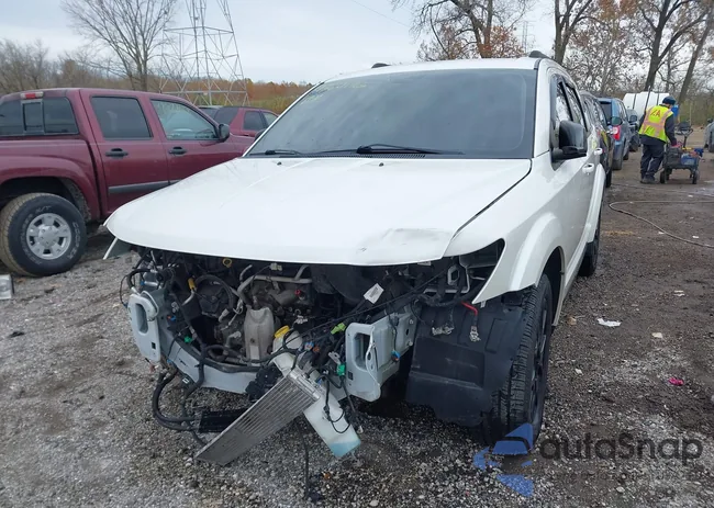 3C4PDDEG9JT141640: 43601765