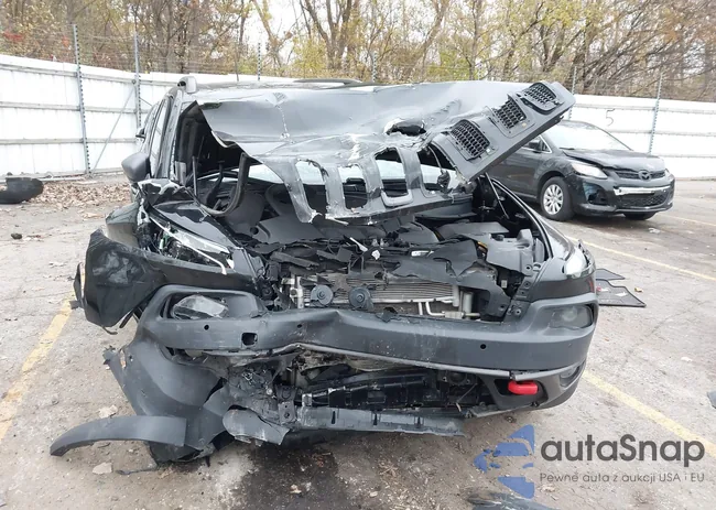 1C4PJMBX2JD517730: 43601895