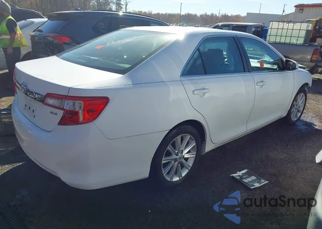 4T1BF1FK2CU530968: 43600977