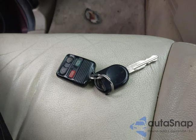 1FMEU74E18UB10516: 43601152