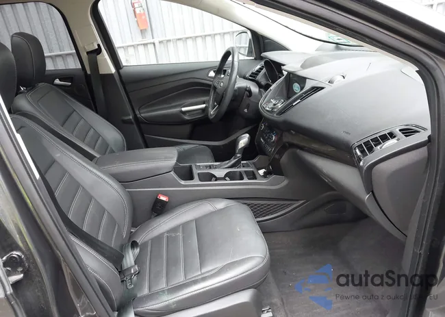 1FMCU9J92KUB43204: 43601293