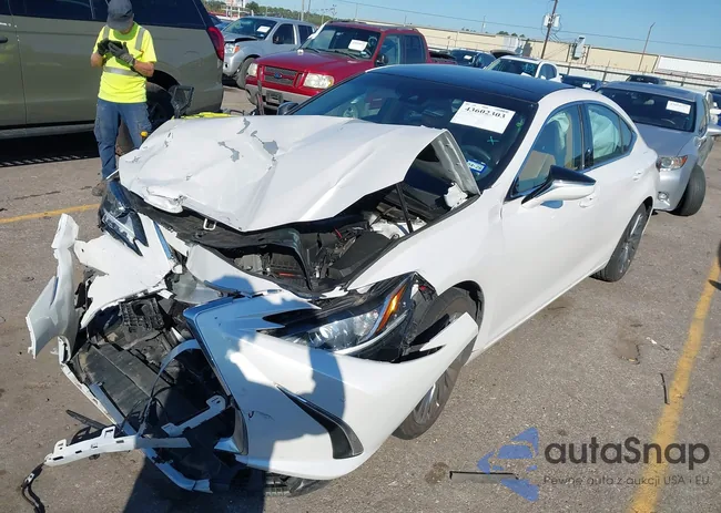 58AEZ1B16RU180148: 43602303