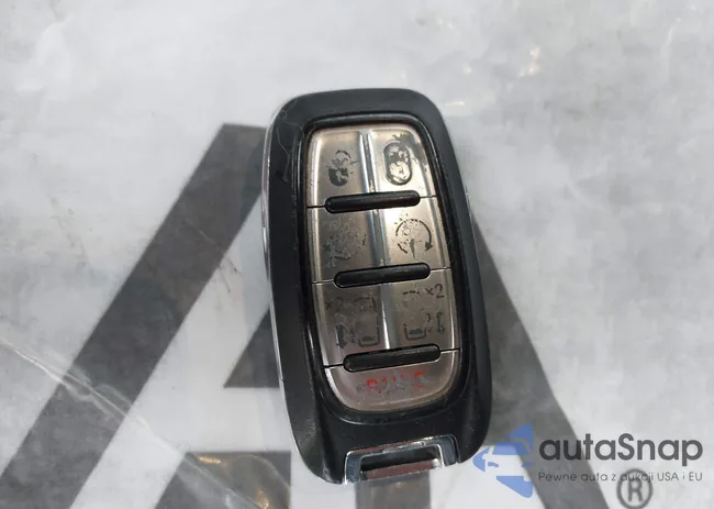 2C4RC1BGXKR626470: 43602425