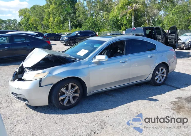 19UUA8F24DA015379: 43602441