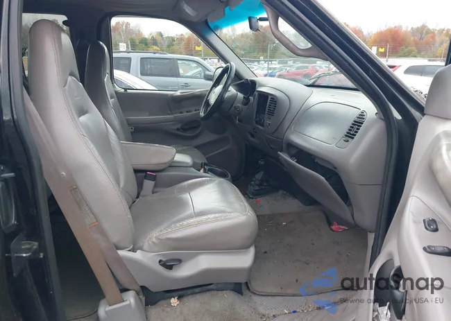 1FTZX18W9WNC00565: 43602448