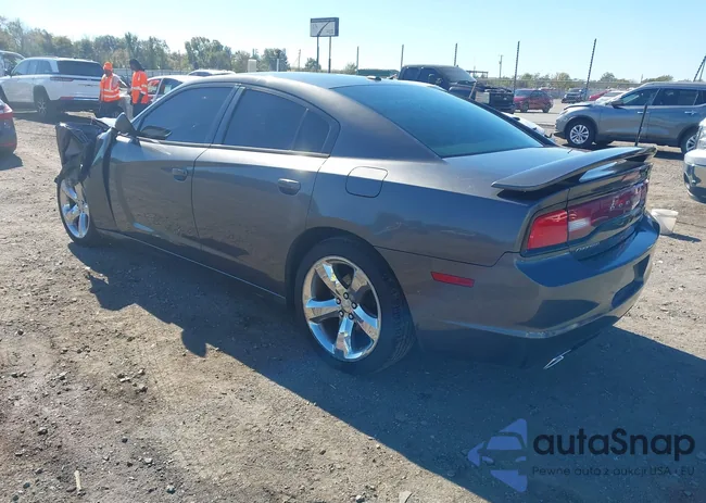 2C3CDXHG6EH368329: 43602526