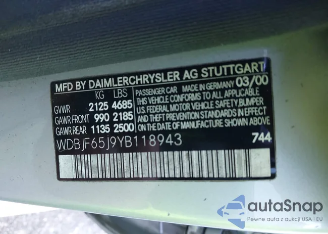 WDBJF65J9YB118943: 43602589