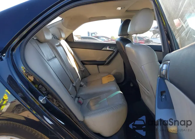 KNAFU4A20A5126737: 43602668