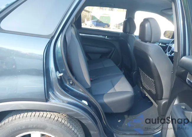 5XYKTCA64CG208093: 43602711