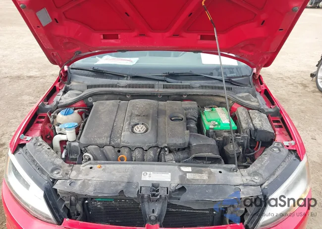 3VWDP7AJ0CM376709: 43601998