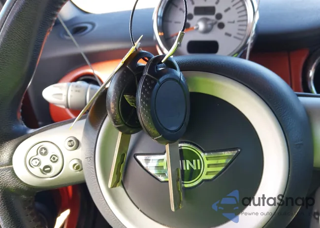 WMWRF33596TG14745: 43602245