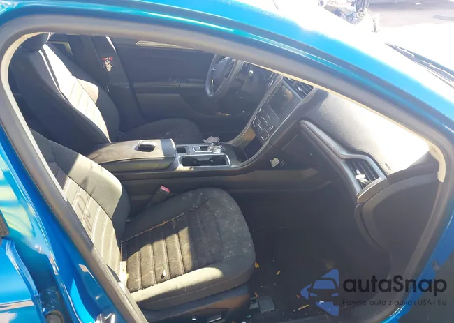 3FA6P0T93LR190998: 43602258