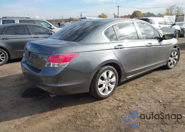 1HGCP26769A141253: 43602270