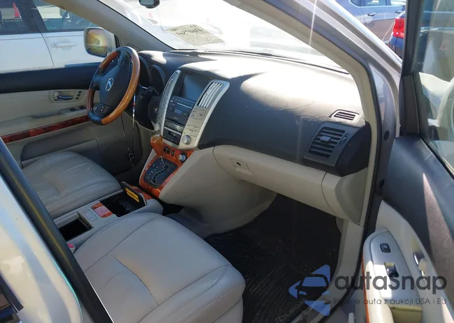 2T2HK31U28C054963: 43603569