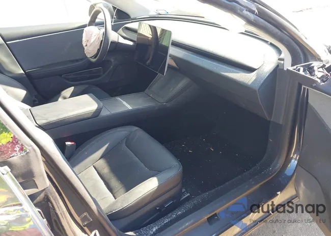 5YJ3E1EA3RF722230: 43603692