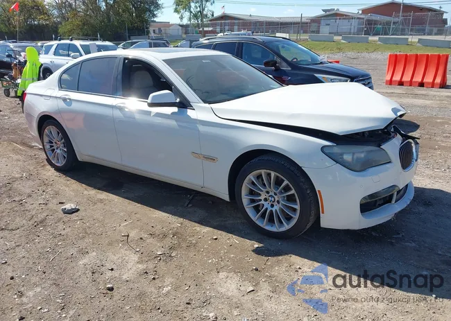 WBAKA8C53CDX01122: 43603797