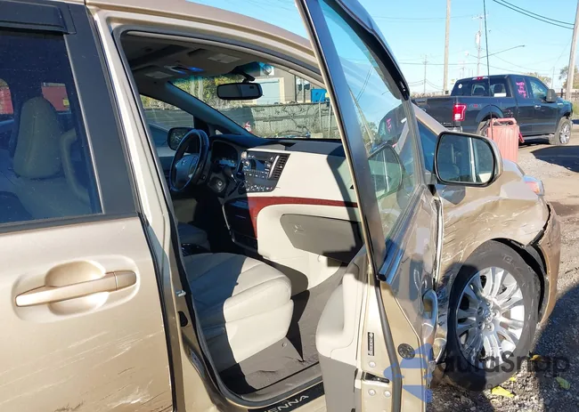 5TDYK3DC5BS038682: 43604542