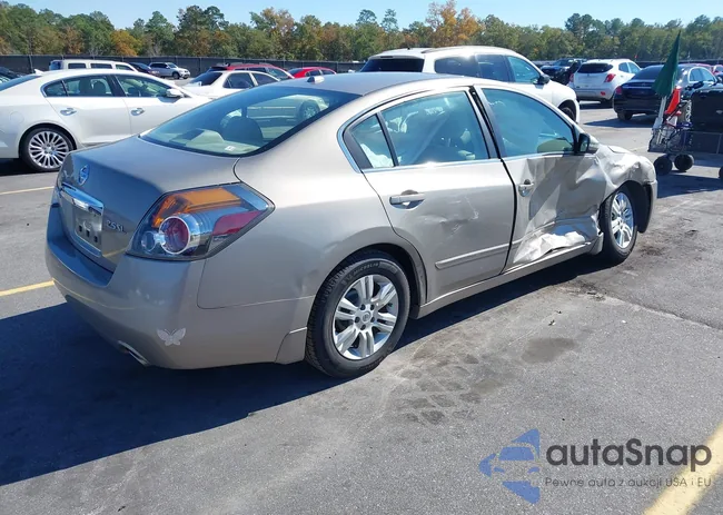 1N4AL2AP7CN440670: 43604573