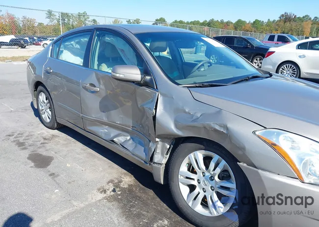 1N4AL2AP7CN440670: 43604573