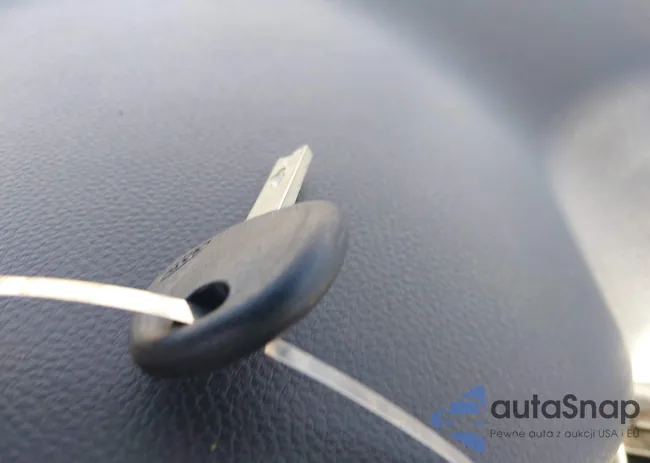 3KPA24AB2KE237394: 43604629