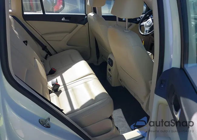 WVGAV7AX0GW574689: 43604698