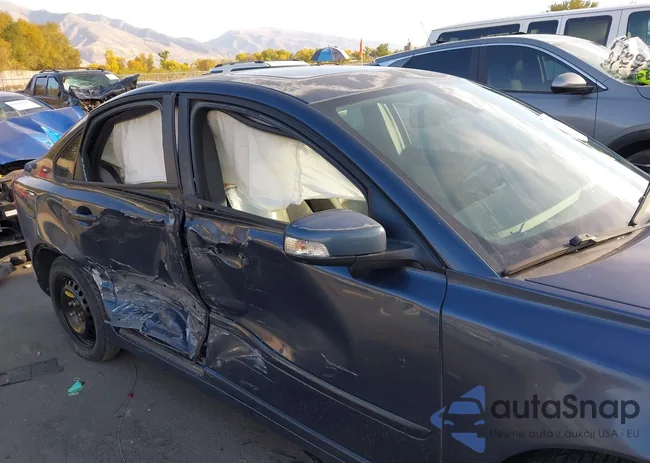 YV1382MS3A2500327: 43604852