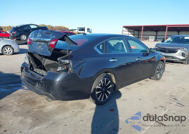 1N4AL3AP4JC145184: 43604855